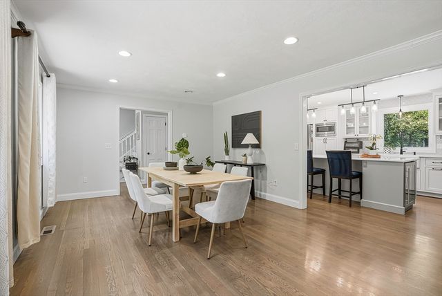 1239 Edgell Rd, Framingham, MA 01701