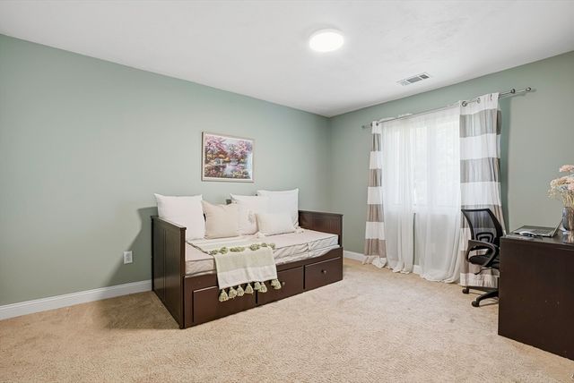 1239 Edgell Rd, Framingham, MA 01701