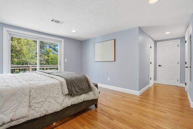 1239 Edgell Rd, Framingham, MA 01701