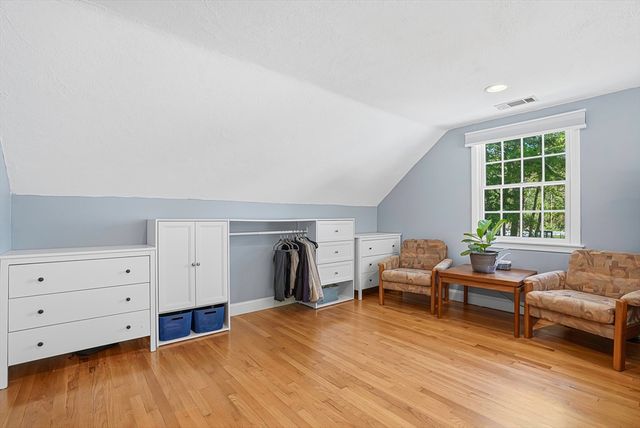 1239 Edgell Rd, Framingham, MA 01701