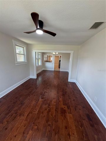 919 W PLYMOUTH STREET, Tampa, FL 33603