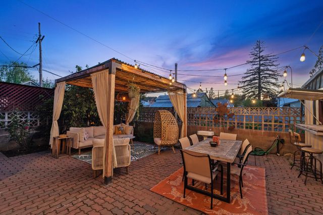 85 Broad St, Sutter Creek, CA 95685