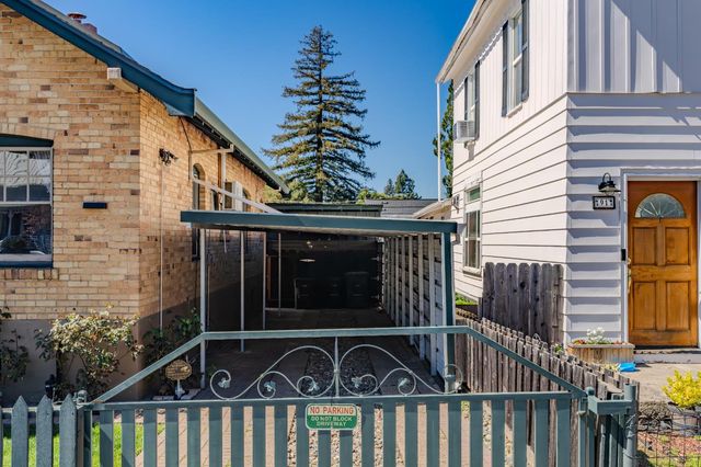 85 Broad St, Sutter Creek, CA 95685