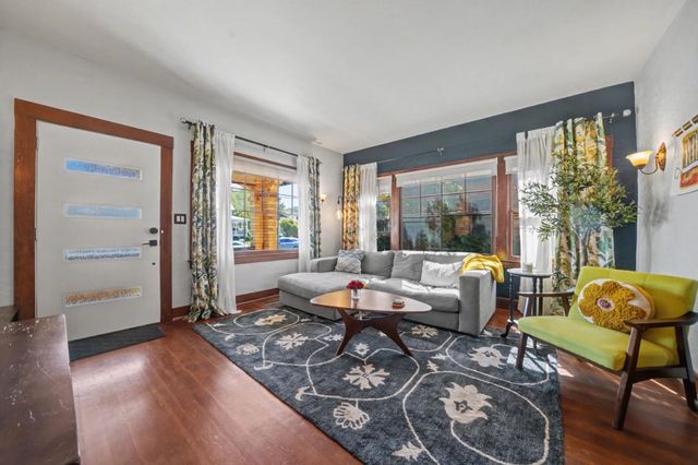 85 Broad St, Sutter Creek, CA 95685