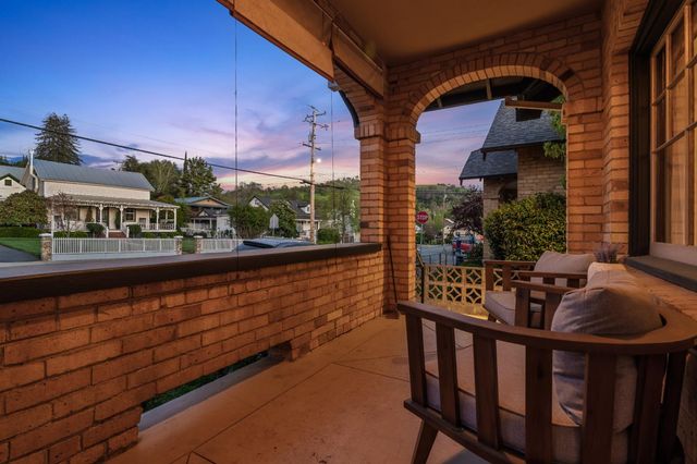 85 Broad St, Sutter Creek, CA 95685