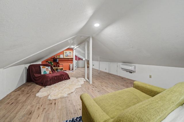 85 Broad St, Sutter Creek, CA 95685