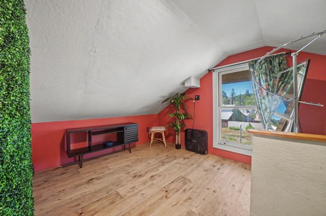 85 Broad St, Sutter Creek, CA 95685