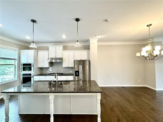 521 Headwind Way, Alpharetta, GA 30005
