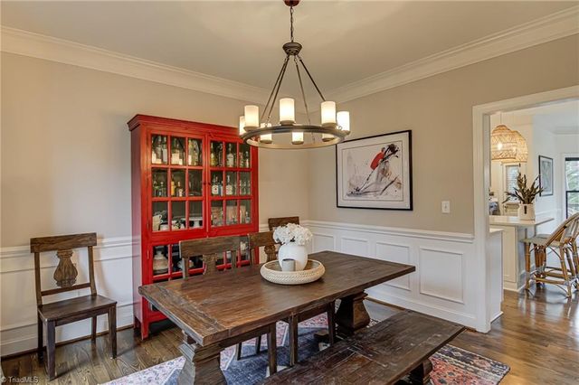 445 Ashbry Run Drive, Winston-salem, NC 27106