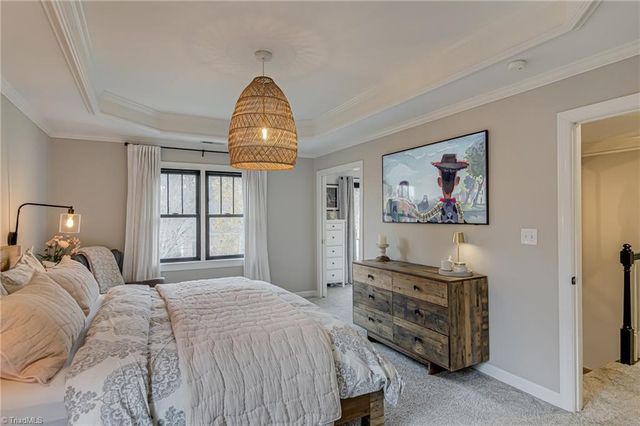 445 Ashbry Run Drive, Winston-salem, NC 27106