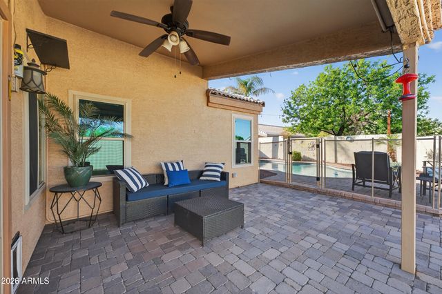 1792 E APPALOOSA Road, Gilbert, AZ 85296
