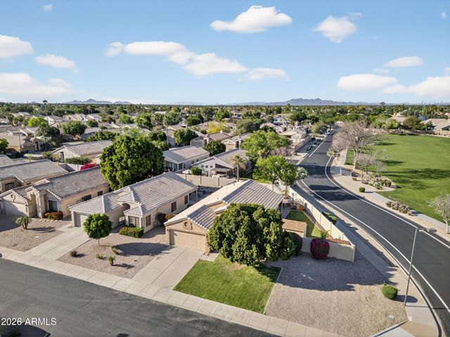 1792 E APPALOOSA Road, Gilbert, AZ 85296