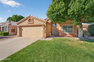 1792 E APPALOOSA Road, Gilbert, AZ 85296