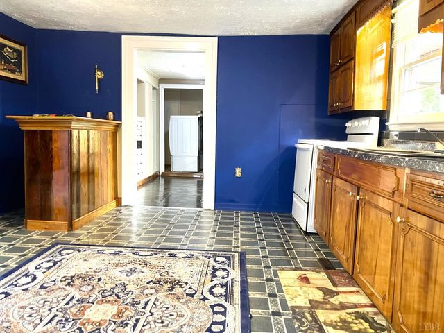 2256 Palm St, Lynchburg, VA 24502