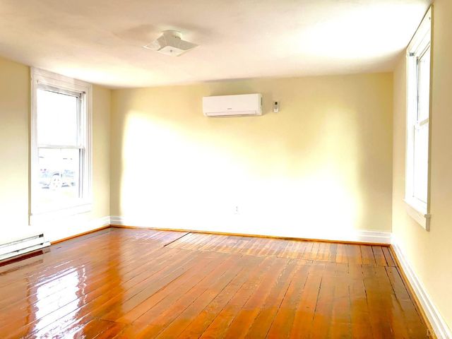 2256 Palm St, Lynchburg, VA 24502