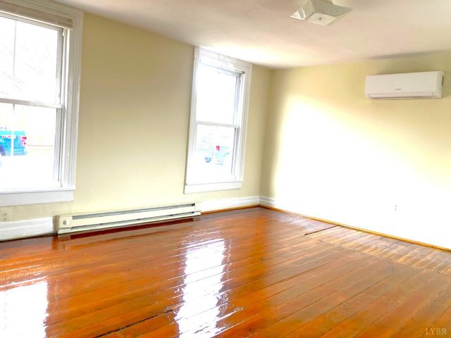 2256 Palm St, Lynchburg, VA 24502