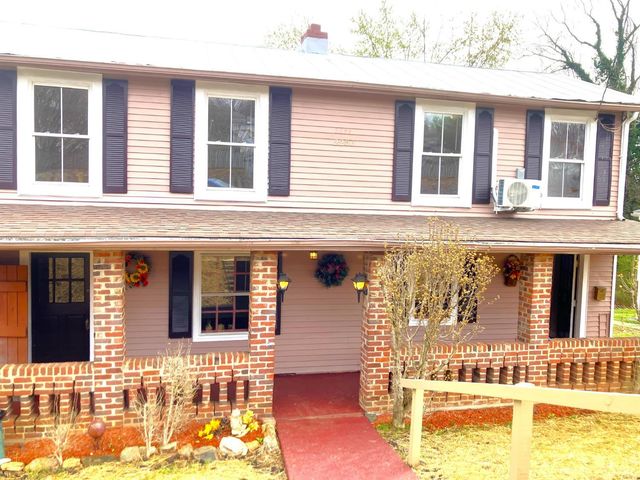 2256 Palm St, Lynchburg, VA 24502