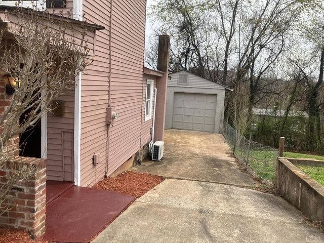 2256 Palm St, Lynchburg, VA 24502