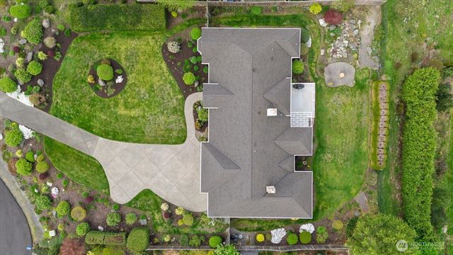 30 Chatham Place, Camano Island, WA 98282