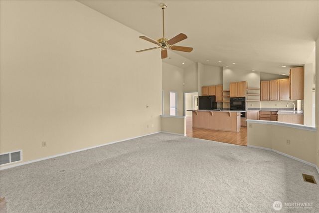 30 Chatham Place, Camano Island, WA 98282