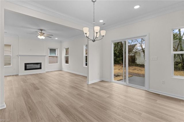 385 Sampson AVE, Hampton, VA 23661