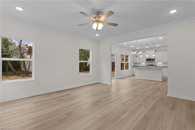 385 Sampson AVE, Hampton, VA 23661