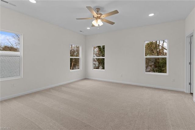 385 Sampson AVE, Hampton, VA 23661
