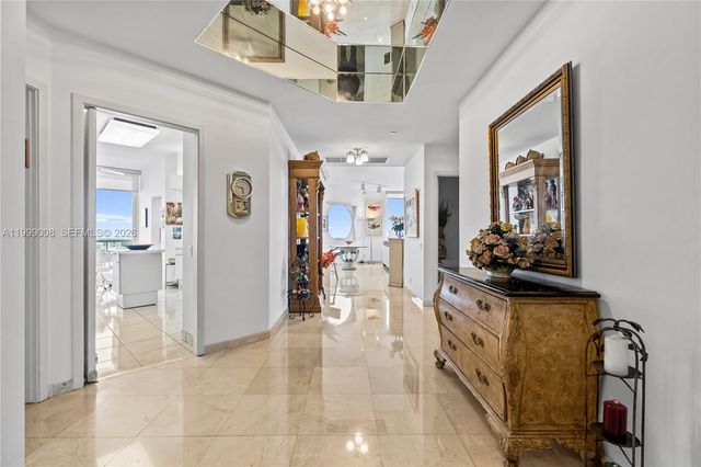 3802 NE 207th St 2704, Aventura, FL 33180
