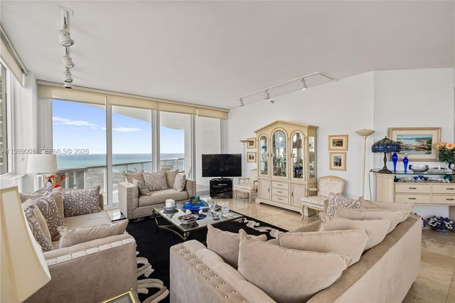 3802 NE 207th St 2704, Aventura, FL 33180