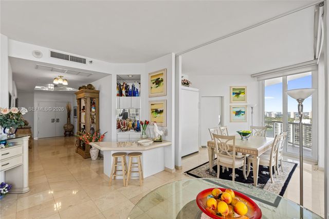 3802 NE 207th St 2704, Aventura, FL 33180
