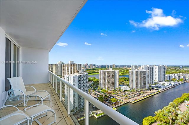 3802 NE 207th St 2704, Aventura, FL 33180