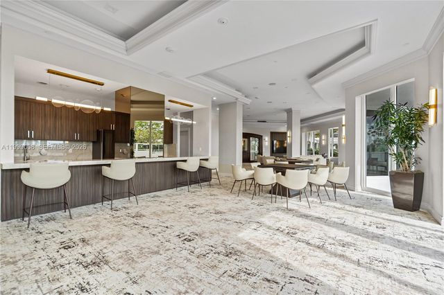 3802 NE 207th St 2704, Aventura, FL 33180