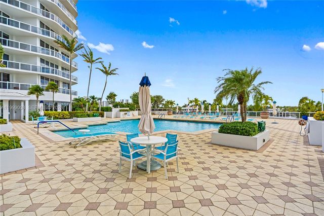 3802 NE 207th St 2704, Aventura, FL 33180