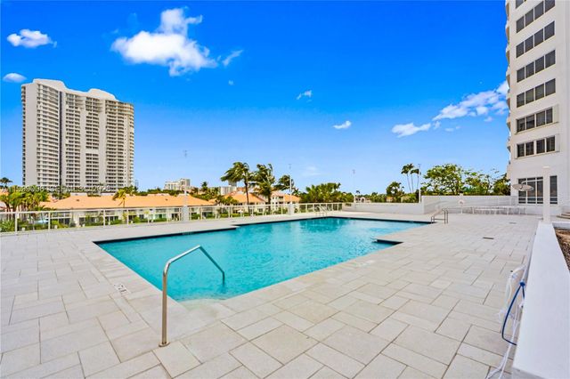 3802 NE 207th St 2704, Aventura, FL 33180