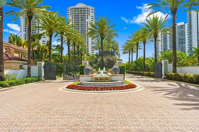 3802 NE 207th St 2704, Aventura, FL 33180