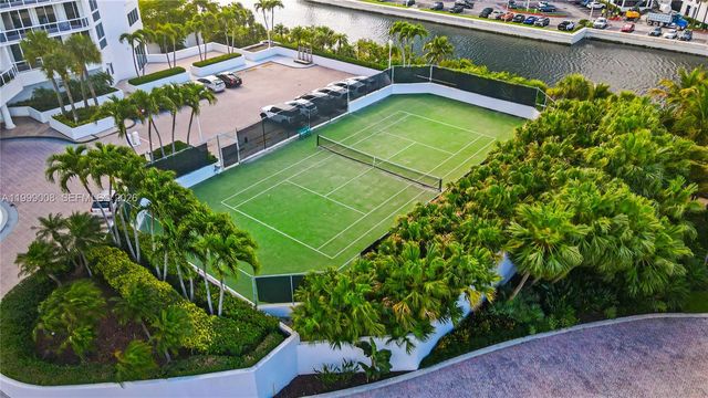 3802 NE 207th St 2704, Aventura, FL 33180