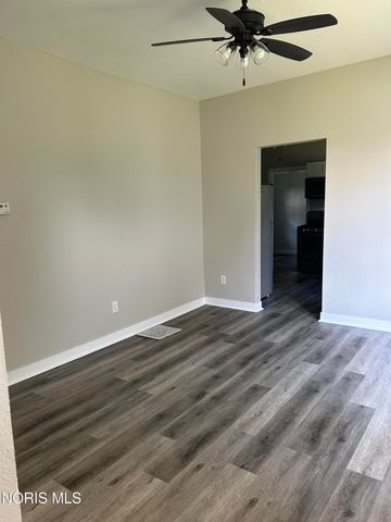 4112 Lewis Avenue, Toledo, OH 43612