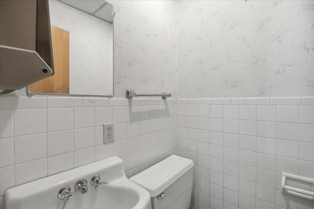 320 Dewey Street, Bennington, VT 05201