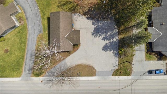 320 Dewey Street, Bennington, VT 05201
