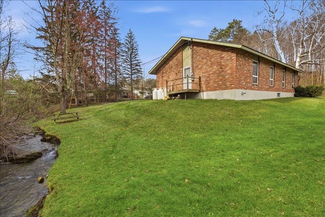 320 Dewey Street, Bennington, VT 05201