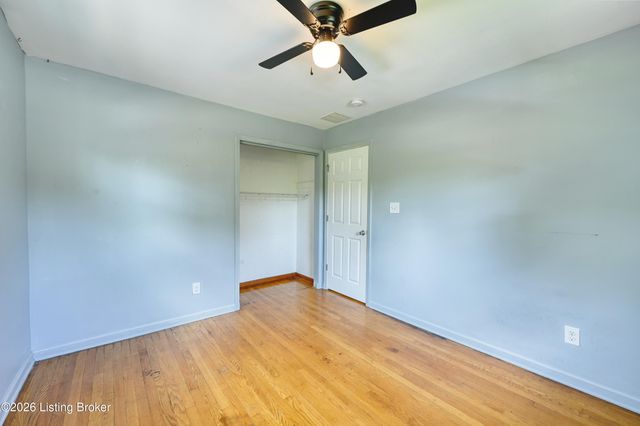 10006 Fern Creek Rd, Louisville, KY 40291