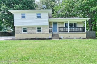 10006 Fern Creek Rd, Louisville, KY 40291