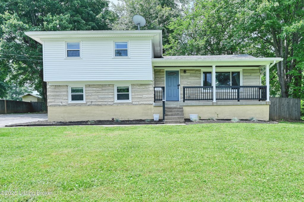 10006 Fern Creek Rd, Louisville, KY 40291