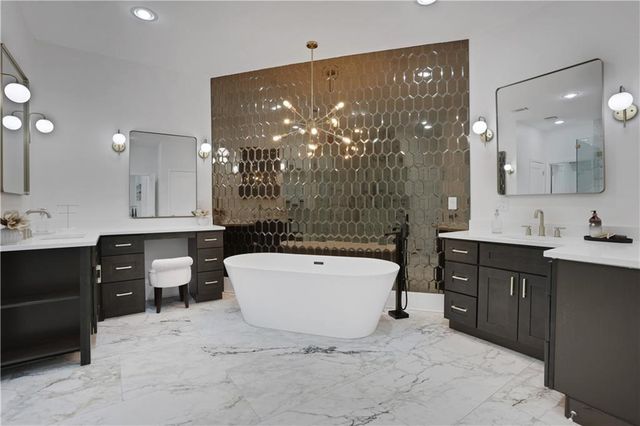 2497 Wawona NE Drive, Brookhaven, GA 30319