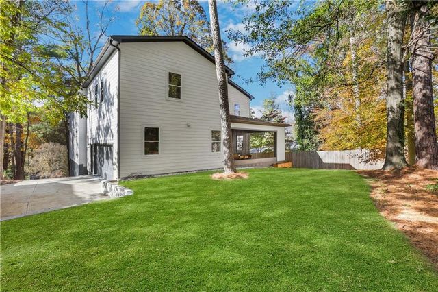 2497 Wawona NE Drive, Brookhaven, GA 30319