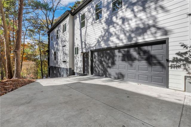 2497 Wawona NE Drive, Brookhaven, GA 30319