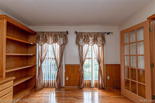 5555 Chatham Lane, Grand Blanc, MI 48439