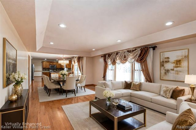 5555 Chatham Lane, Grand Blanc, MI 48439