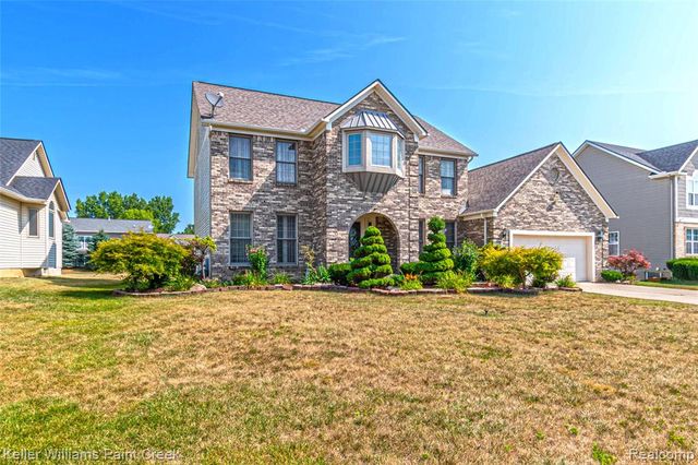 5555 Chatham Lane, Grand Blanc, MI 48439