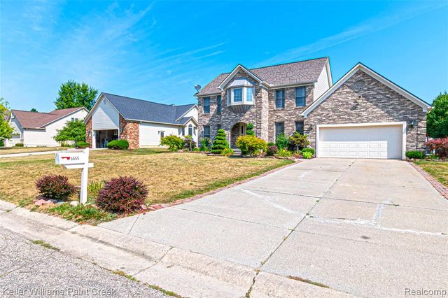 5555 Chatham Lane, Grand Blanc, MI 48439